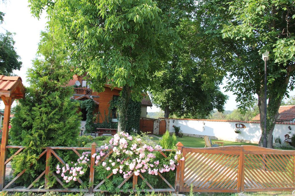 Orehite Guest House Samokov Exteriör bild